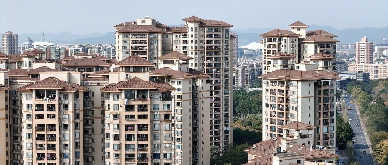 粉丝卖房！首付100万，买金融城山姆旁大三房